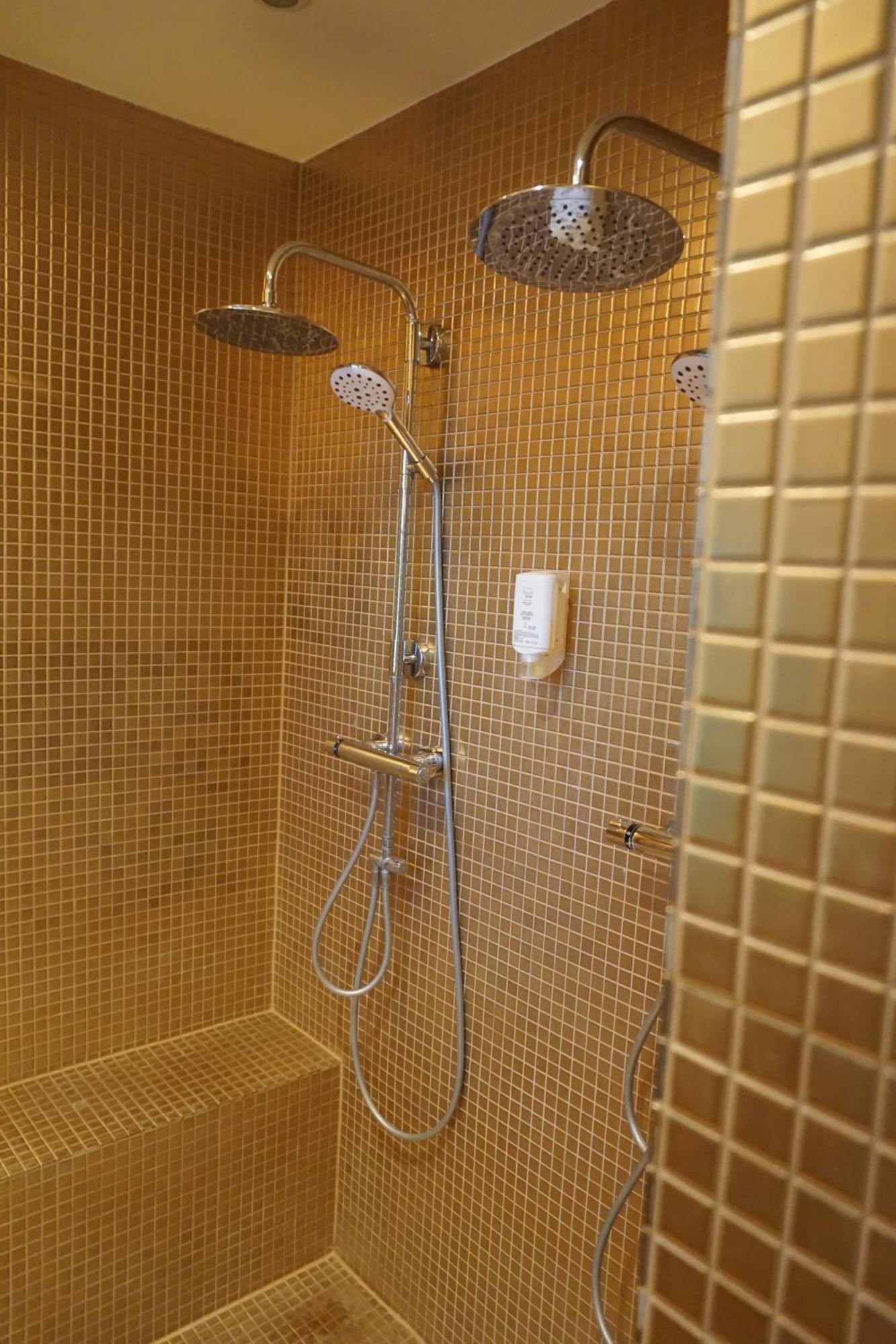 Hotel Bucheneck Linz am Rhein Dış mekan fotoğraf