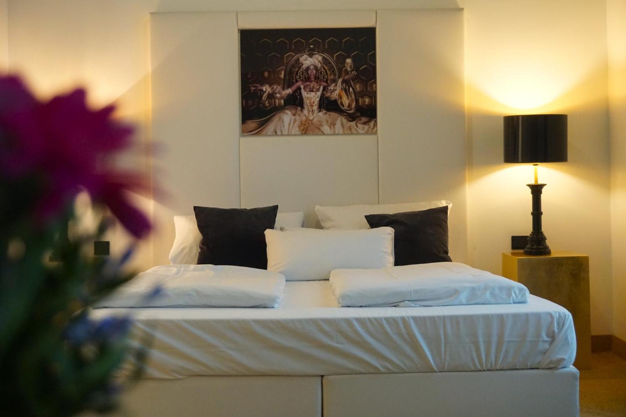 Hotel Bucheneck Linz am Rhein Dış mekan fotoğraf