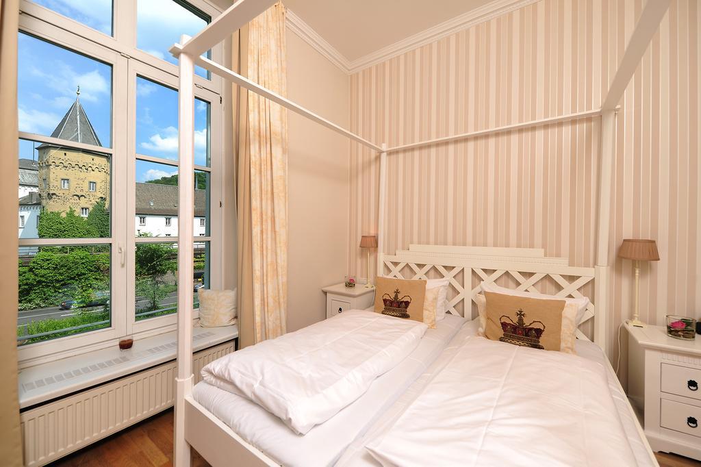 Hotel Bucheneck Linz am Rhein Oda fotoğraf